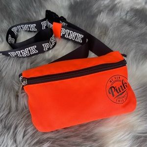 VICTORIA’S SECRET HOT PINK FANNY PACK💖